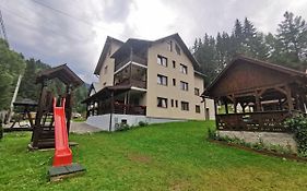 Cabana Cascada Cailor Guest House